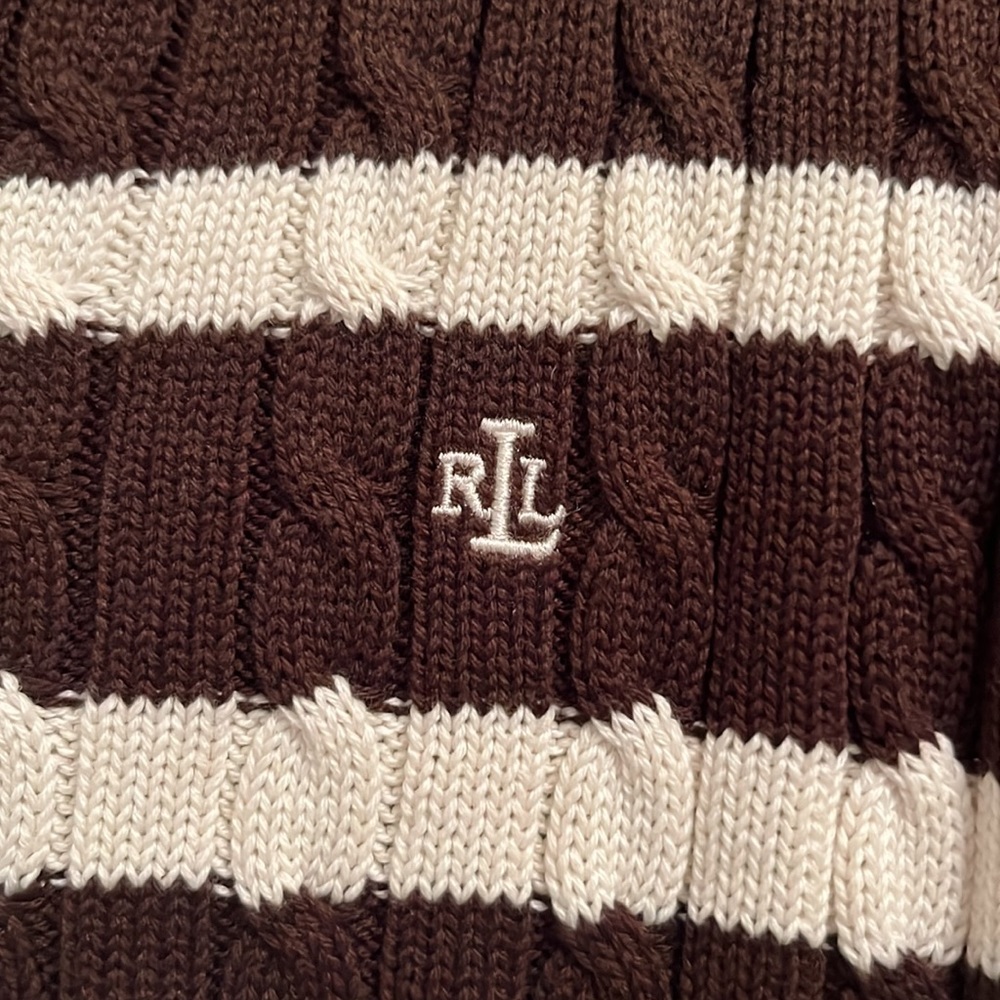 LAUREN RALPH LAUREN Sweater~ size medium